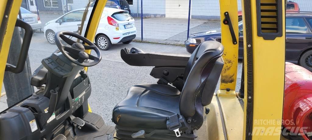 Hyster H 3.00 FT Gas Stapler