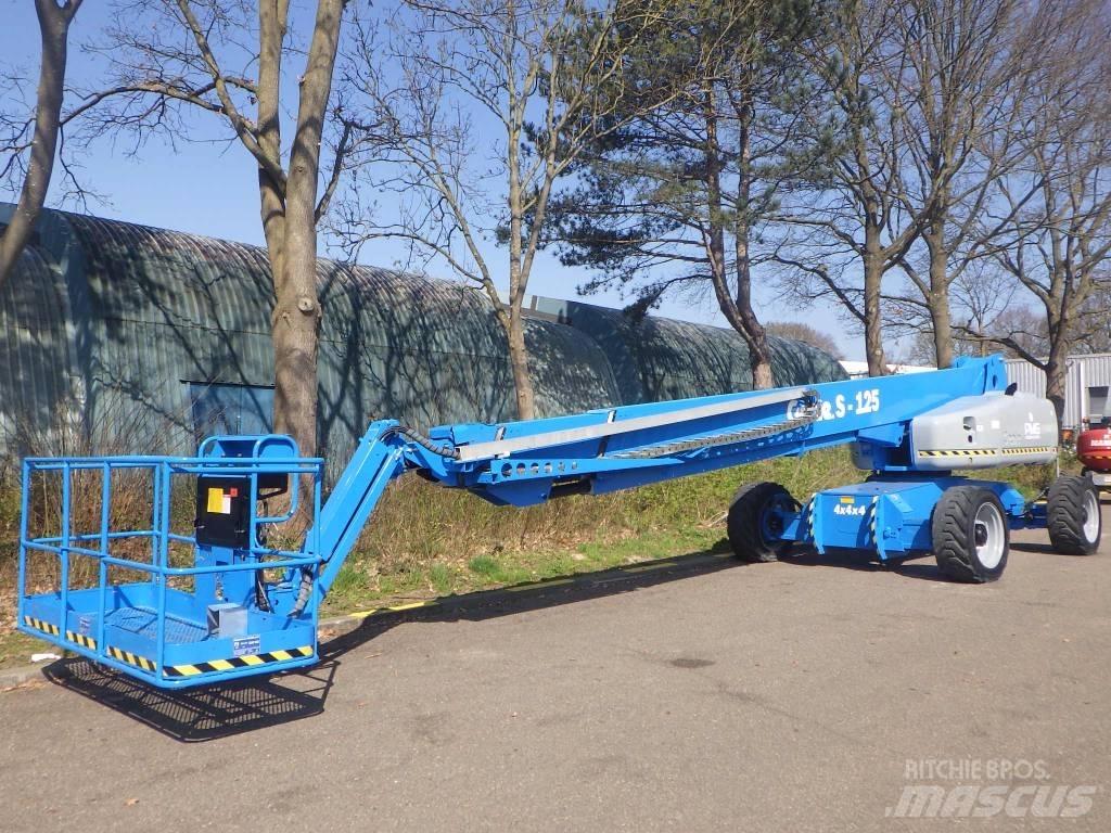 Genie S125 Teleskopbühnen