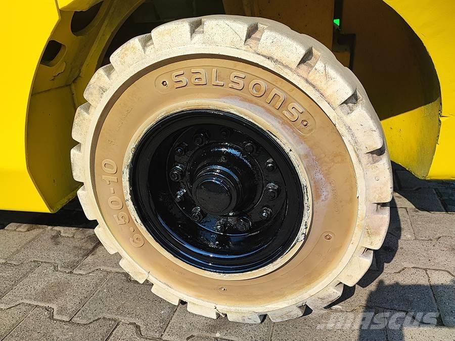 Hyundai 35L-7A Gas Stapler