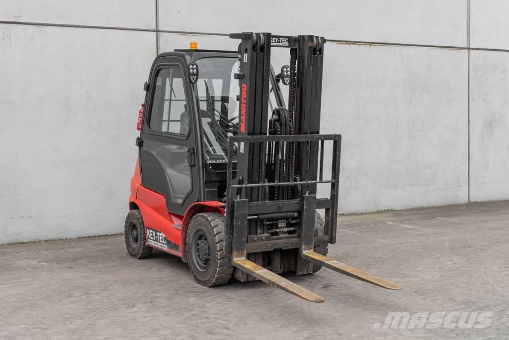 Manitou MI 25 D Diesel Stapler