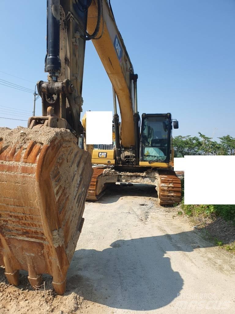 CAT 330F Raupenbagger