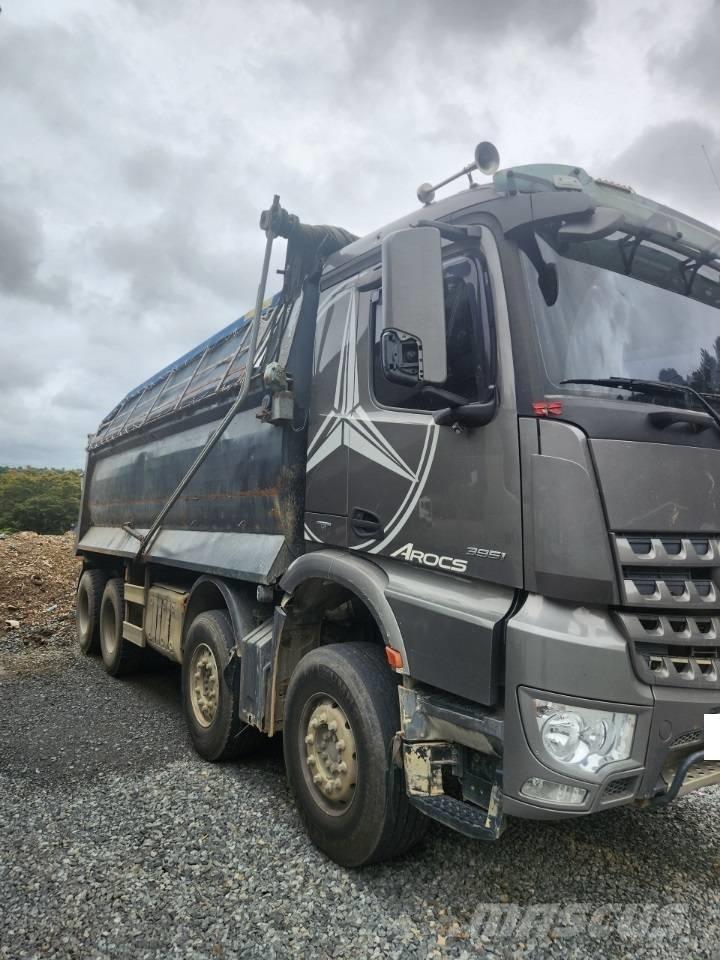 Mercedes-Benz 3951 Minidumper