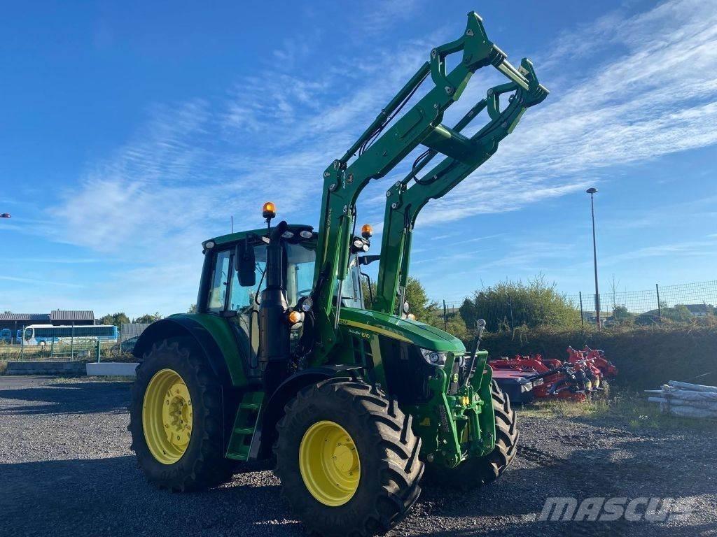 John Deere 6110M Traktoren