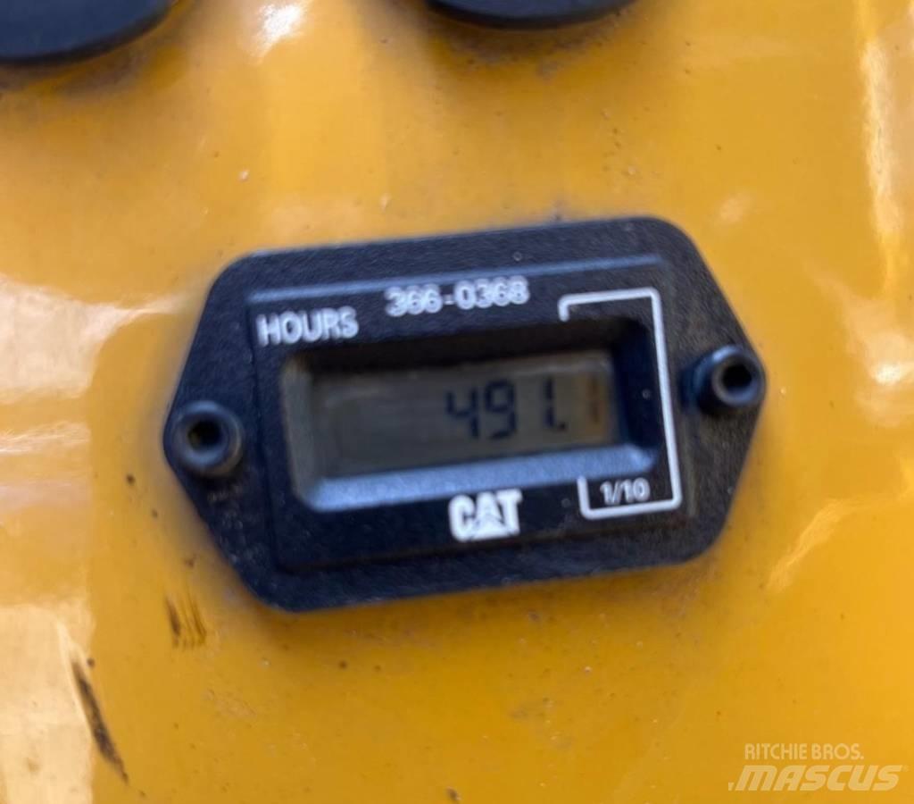 CAT CB 1.7 Tandemwalzen