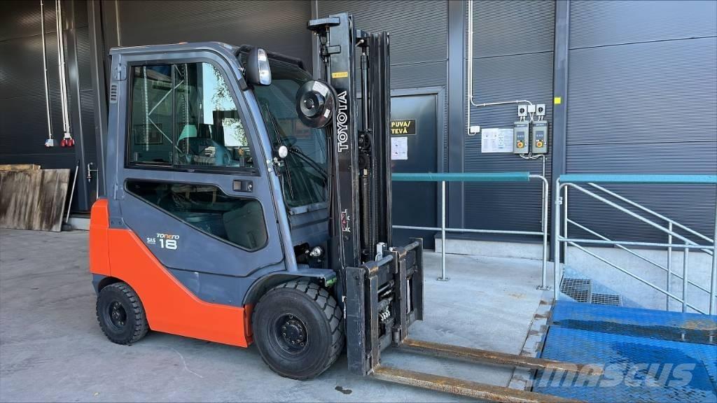 Toyota 02-8 FDF 18 Diesel Stapler