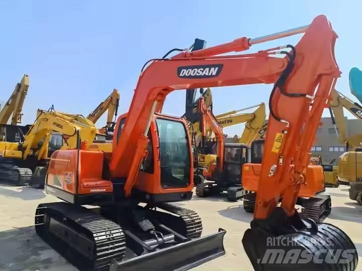Doosan DX 80 - 9C Minibagger < 7t