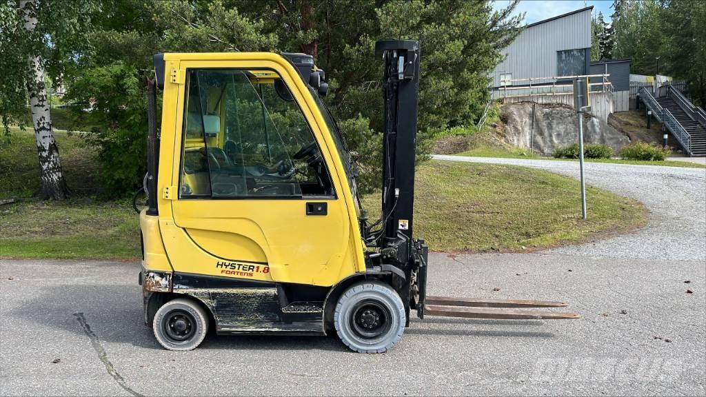 Hyster H 1.8 FT Gas Stapler