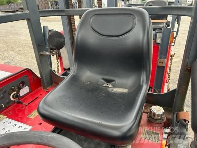 Moffett M5500 Geländestapler