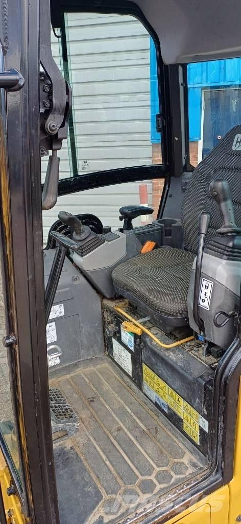 CAT 301.6 Minibagger < 7t