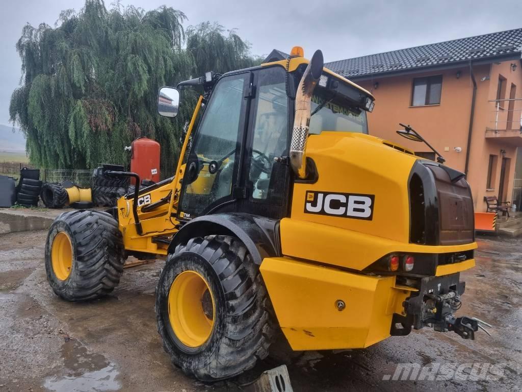 JCB TM 320S Teleskoplader für Landwirtschaft