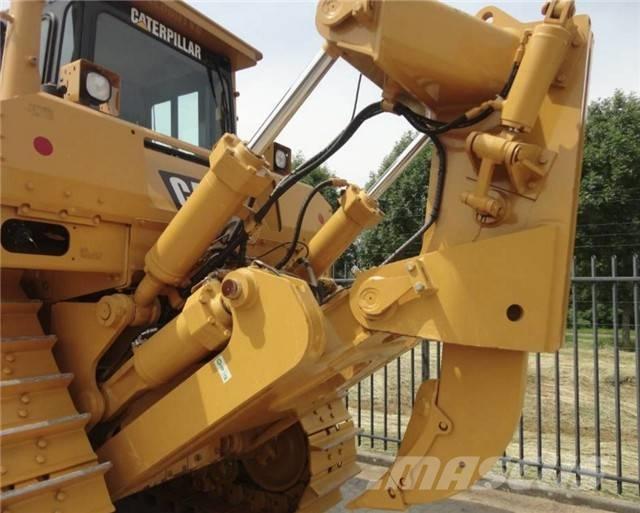 CAT D 8 R Bulldozer