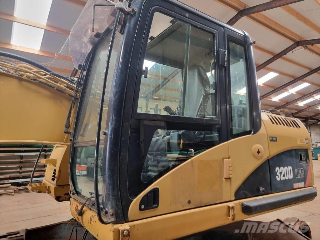 CAT 320 D FOR PARTS Raupenbagger