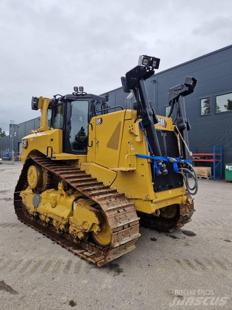 CAT D 8 Bulldozer