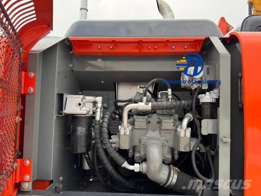 Hitachi ZX 240 Raupenbagger