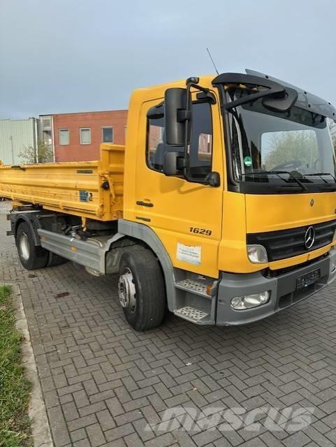 Mercedes-Benz 1629 Kipper