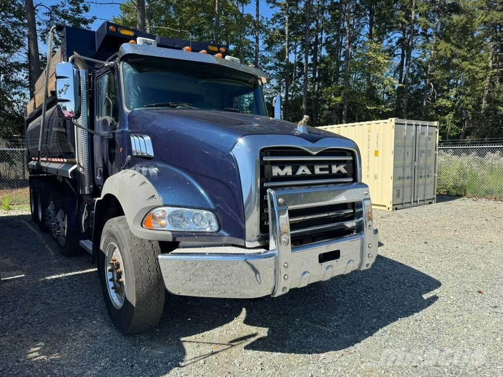 Mack GU813 Kipper