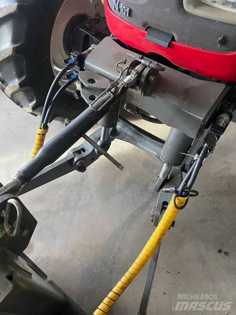 Valtra N 101 Traktoren