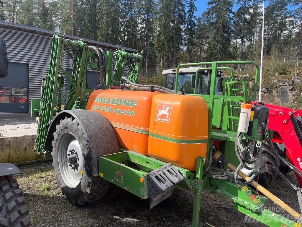 Amazone UG 2200 Anhängespritzen