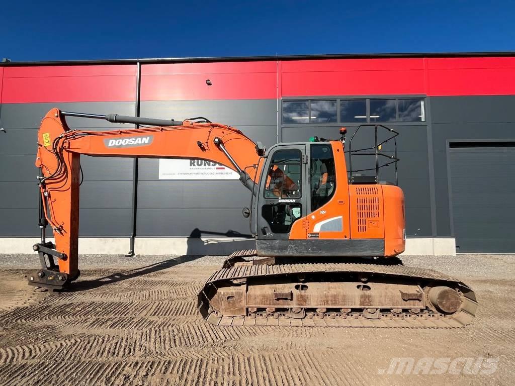 Doosan DX 235 LCR-5 Raupenbagger