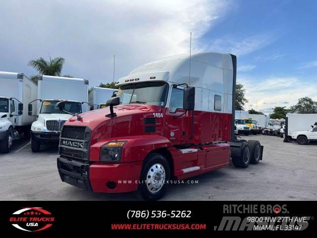 Mack Anthem Andere Fahrzeuge