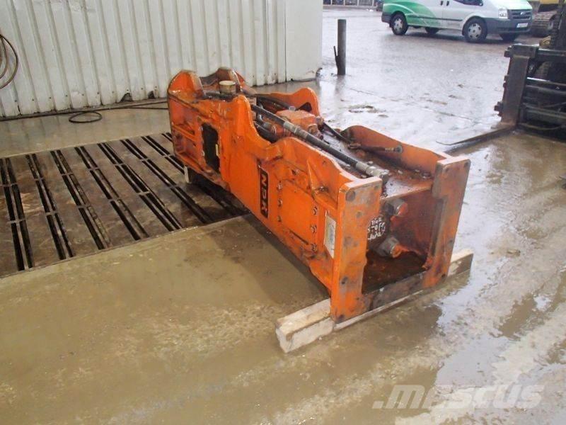 NPK E-225 A Hammer / Brecher