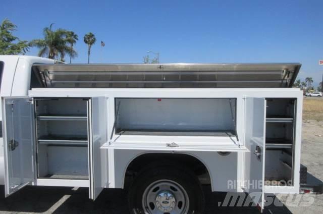 Ford F350 Bergungsfahrzeuge