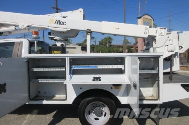 Ford F550 Bergungsfahrzeuge