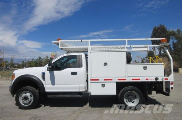 Ford F550 Bergungsfahrzeuge