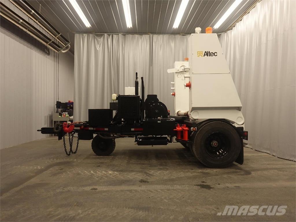 Altec AD108 Seilankerbohrwagen