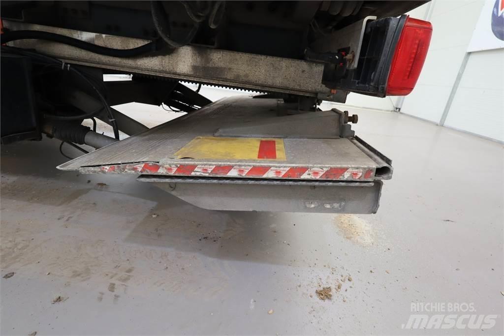 DAF CF370 Kühlcontainer