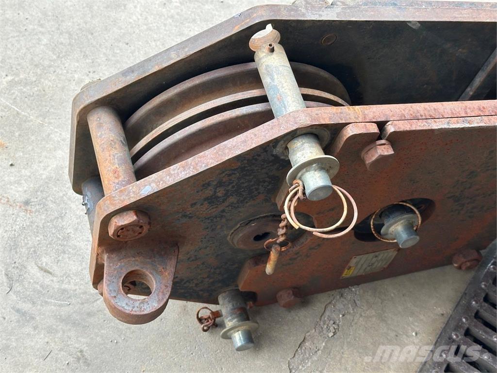 Johnson  Kran-Teile und Zubehör