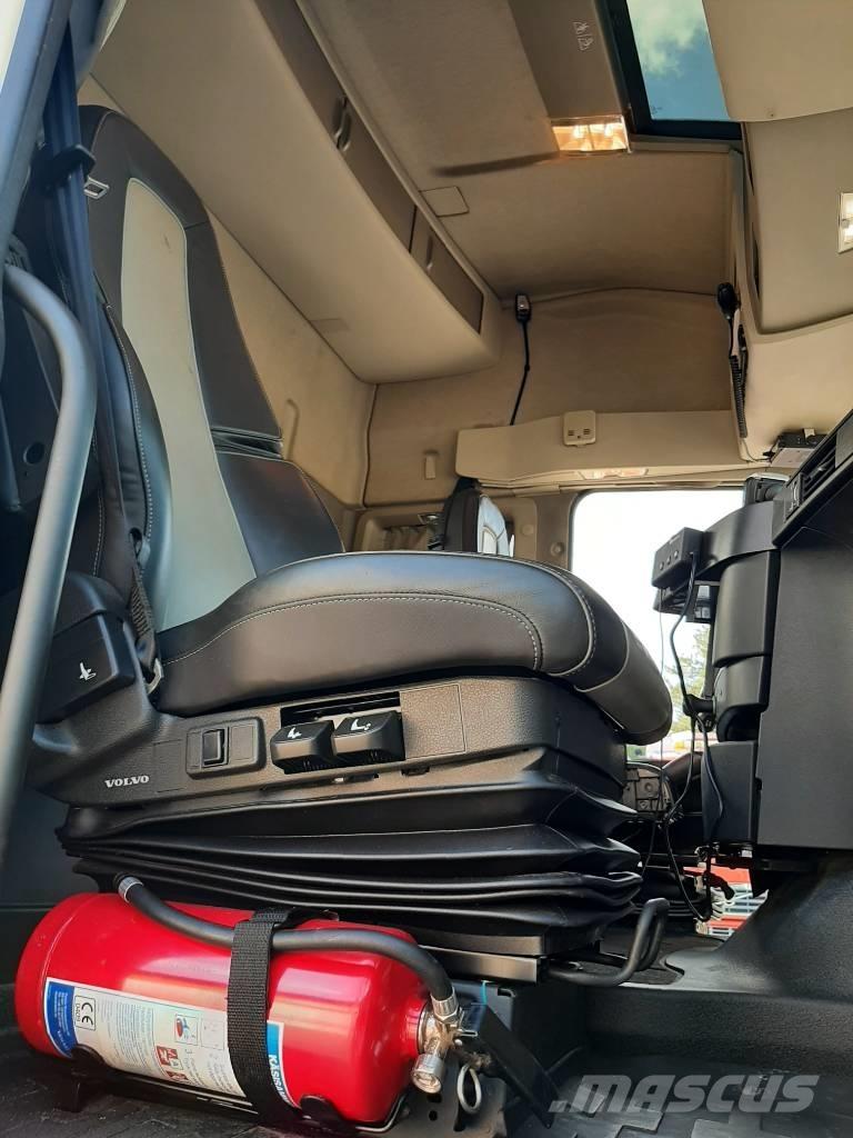 Volvo FH 16 Holzfahrzeuge