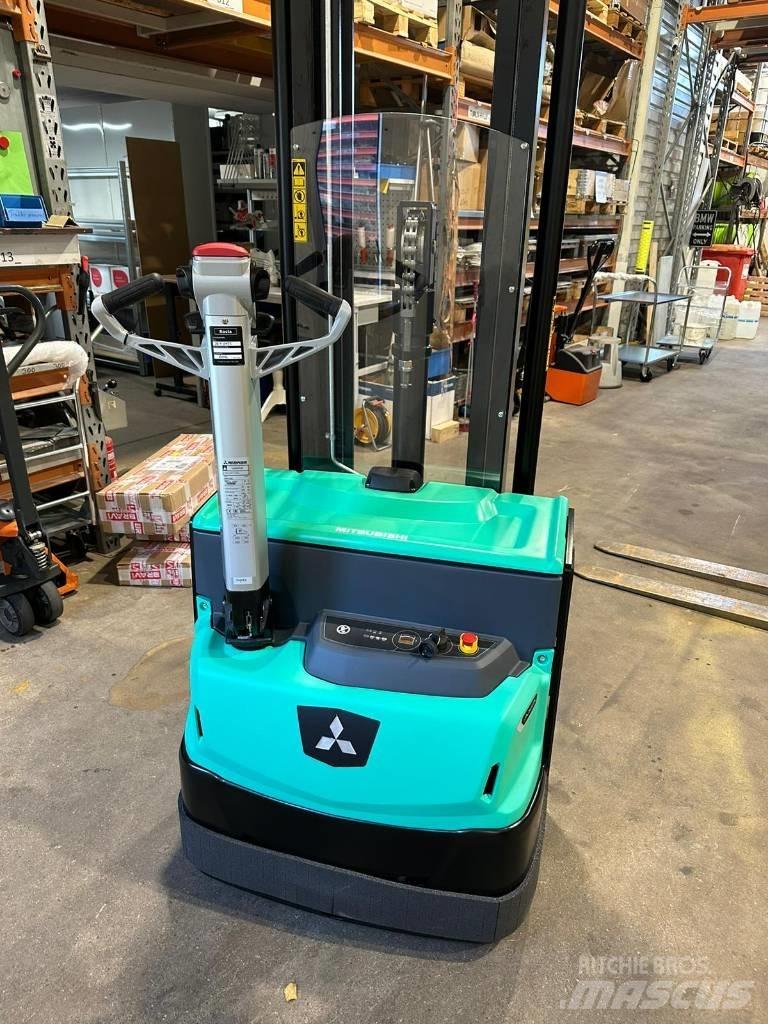 Mitsubishi SBP12N3 Deichselstapler