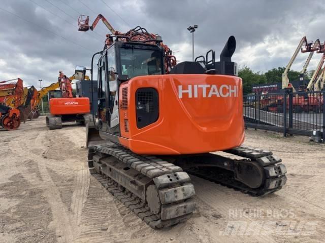 Hitachi ZX 135 US-6 Raupenbagger