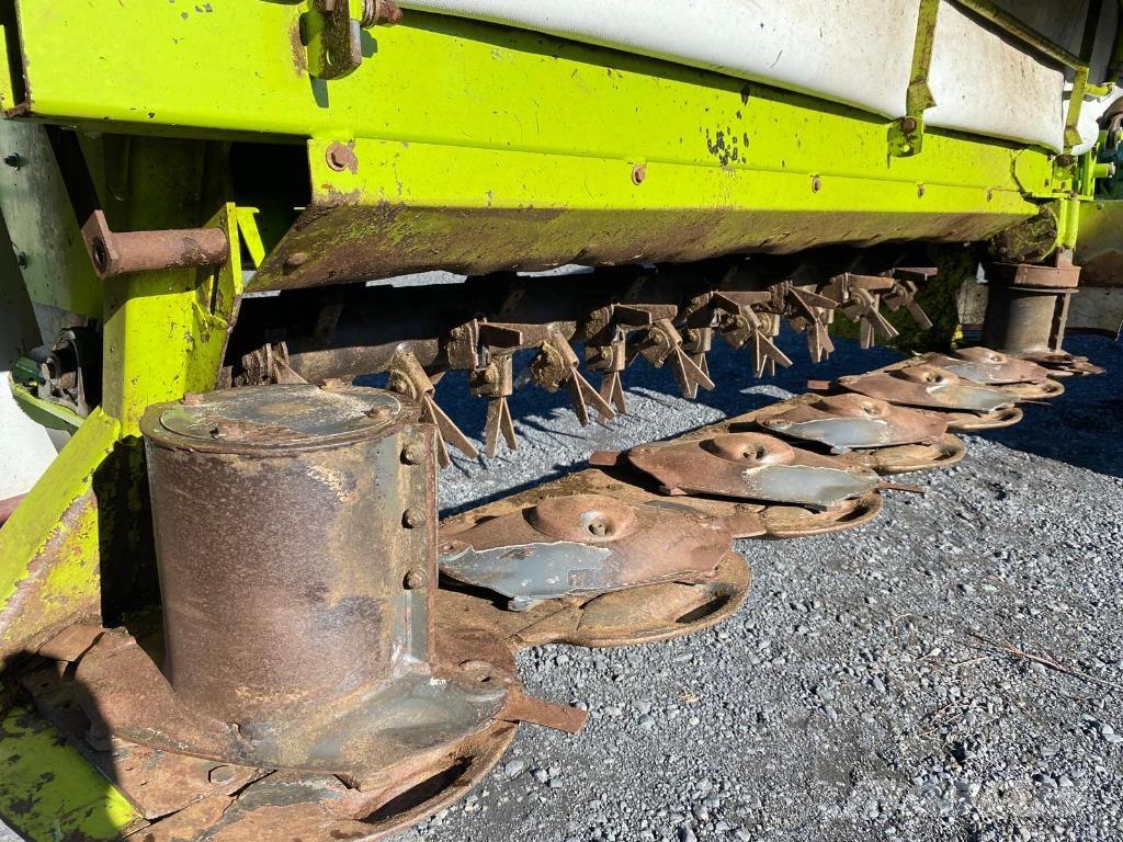 CLAAS DISCO 3050 Gezogene und selbstfahrende Mäher