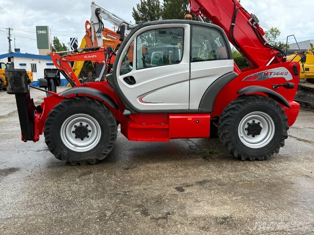 Manitou MT 1440 Teleskoplader