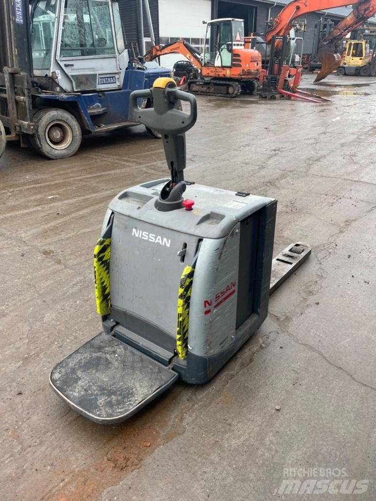 Nissan PLP 200 Niedergabelstapler