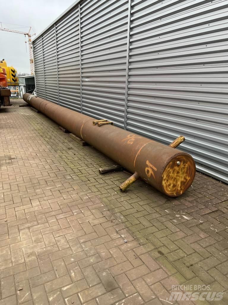  Spud leg 15 meter Schwimmbagger
