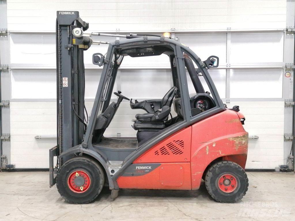 Linde H30T-02 Gas Stapler