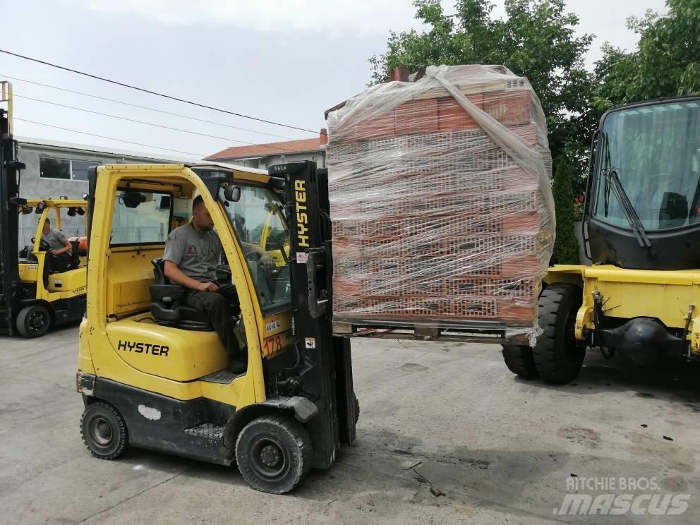 Hyster H 1.6 FT Gas Stapler