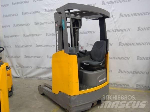 Jungheinrich ETV 214 Schubmaststapler