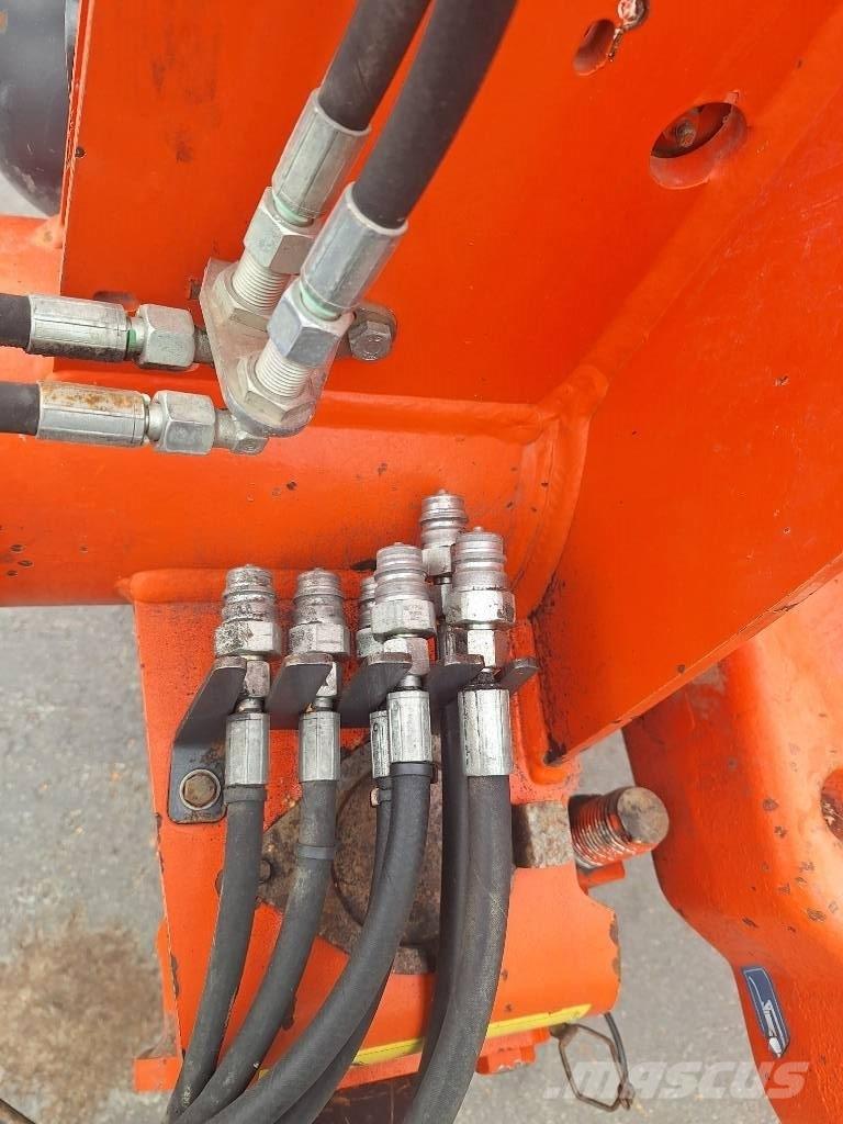 Kuhn Vari-Master 122 Wendepflüge