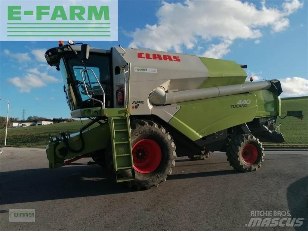 CLAAS tucano 440 Mähdrescher