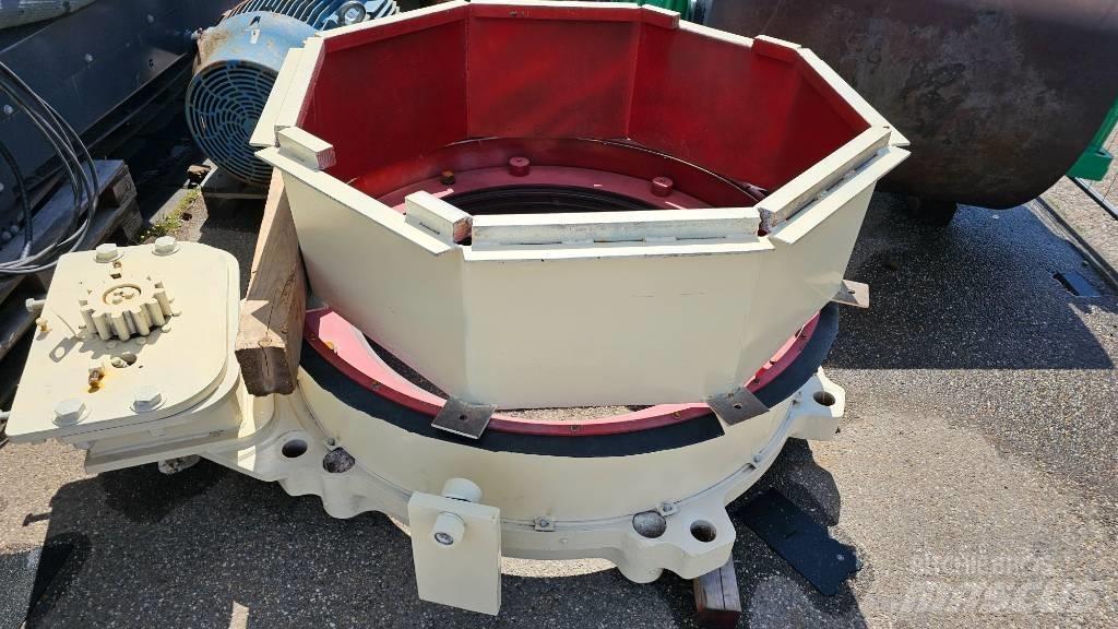 Metso Nordberg HP200 Sieb- und Brechanlagen
