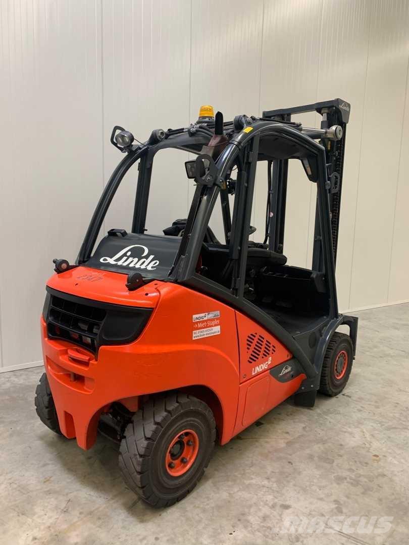 Linde H25T Gas Stapler