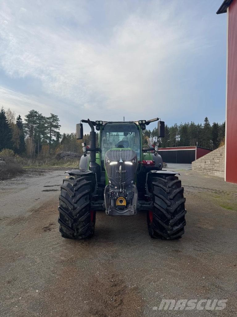 Fendt 728 Gen 7 Traktoren