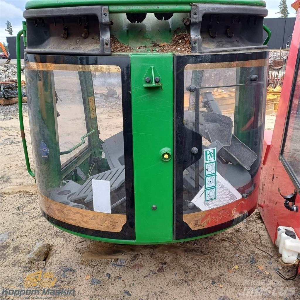John Deere 1270e Kabinen