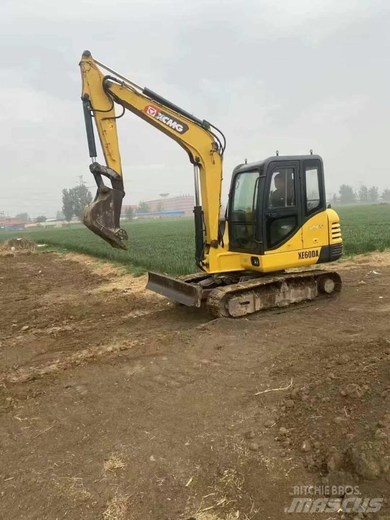 XCMG XE 60 DA Minibagger < 7t