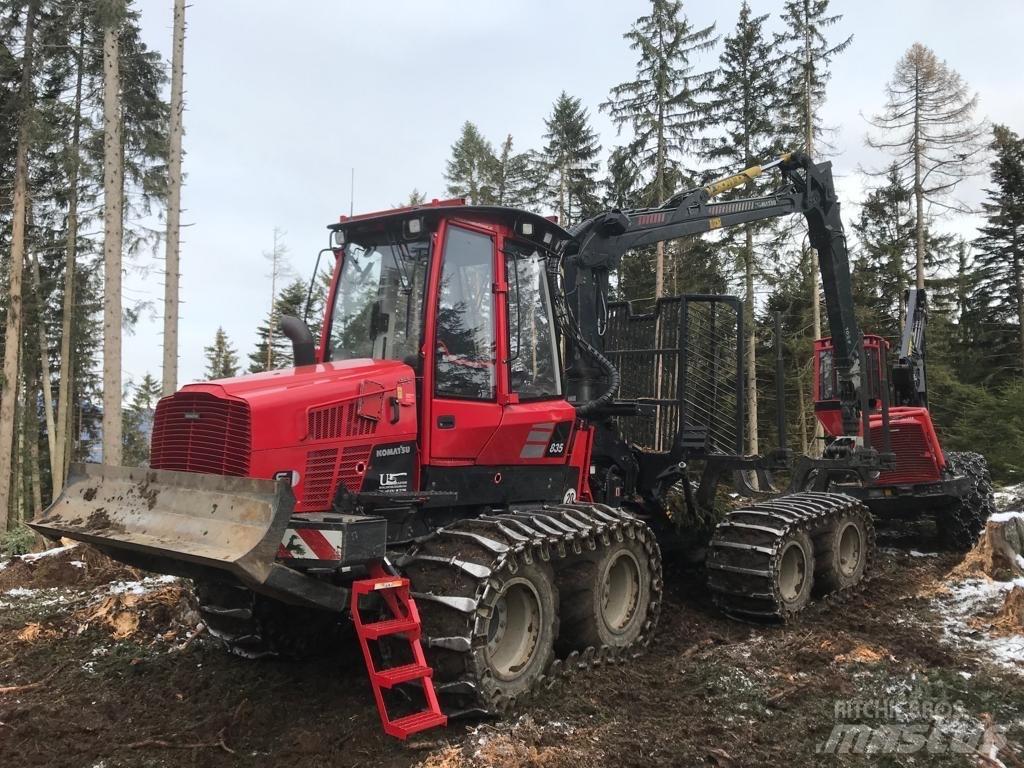 Komatsu 835 Forwarder