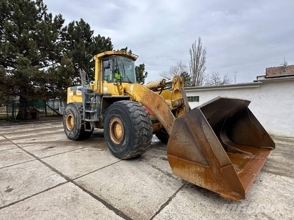 Komatsu WA500-3 Radlader